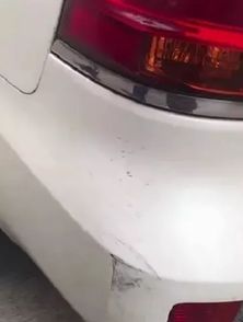 汽车摩擦了赔多少